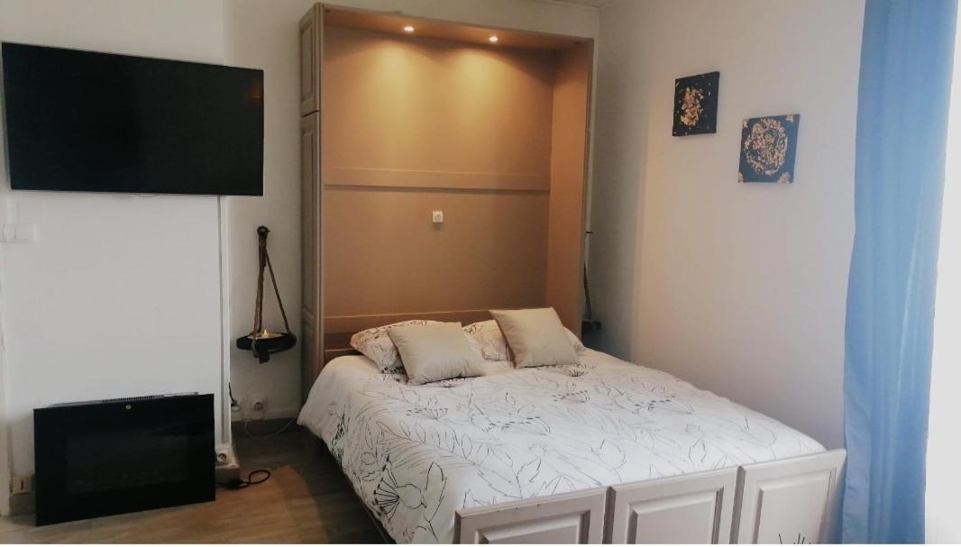 Un Temps Pour Soi Apartment Châteauroux Екстериор снимка