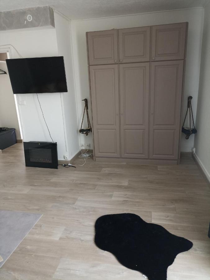Un Temps Pour Soi Apartment Châteauroux Екстериор снимка
